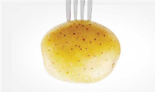 Kartoffel auf einer Gabel