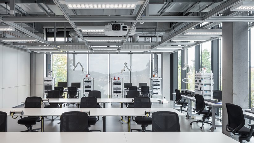 Workplaces with deductions
