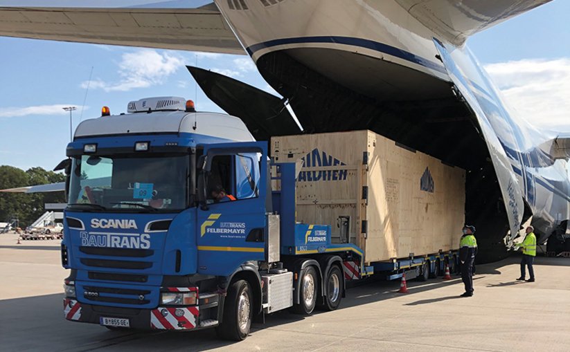 Packaging machine by air freight