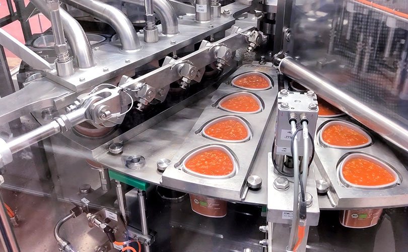 Food Filling Machine: Filling Tomato Soup