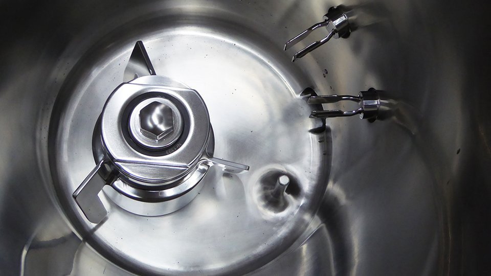 Innenansicht eines Edelstahlrührwerks