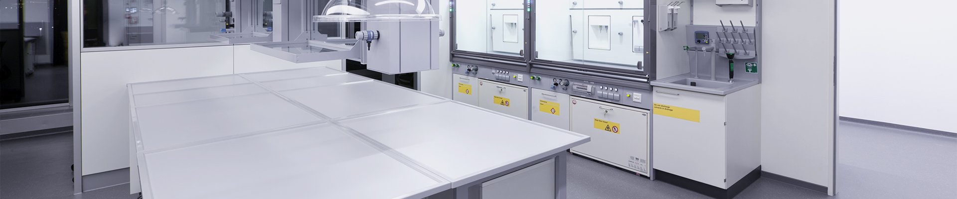 Cabinet for chemicals