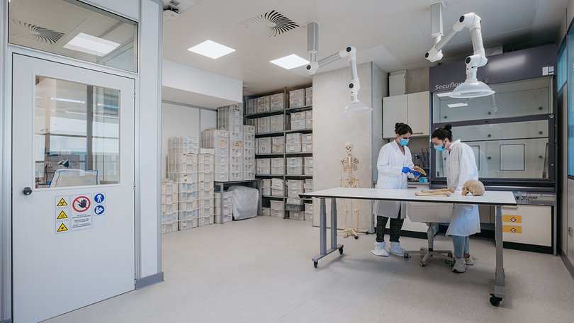 Zwei Laboranten