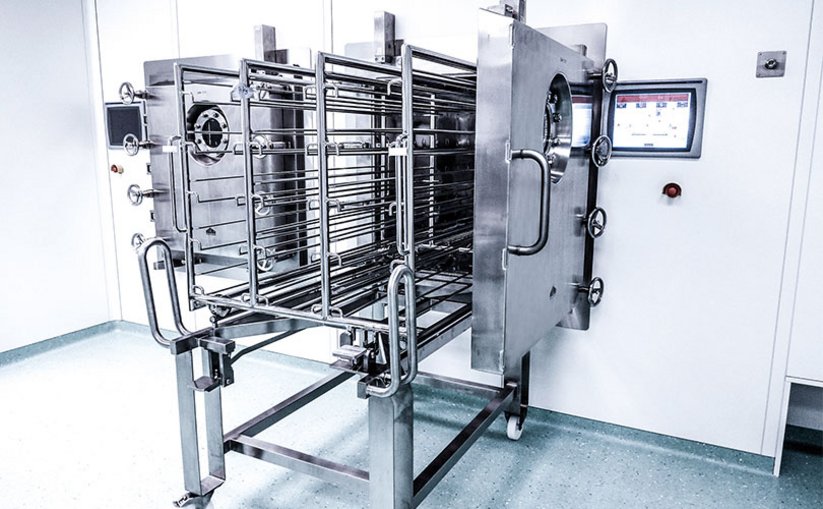 Vacuum drying oven